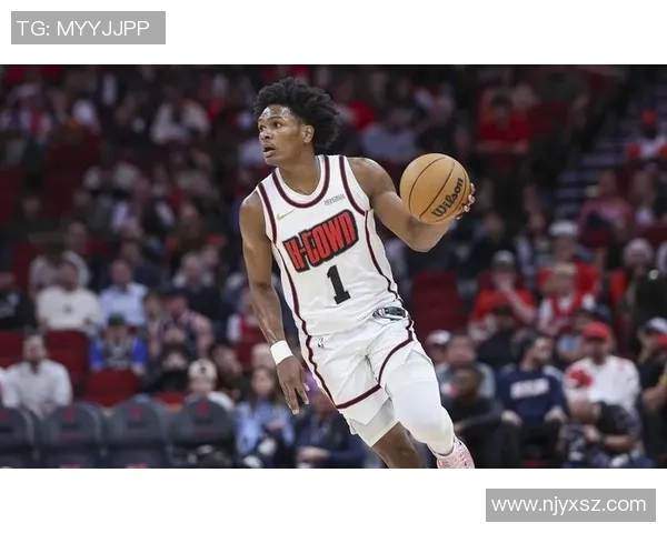 2018季前赛马刺与火箭激战回顾精彩瞬间与球员表现分析