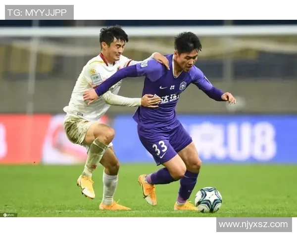 基铺迪纳摩与费球队激战正酣谁能在这场较量中笑到最后